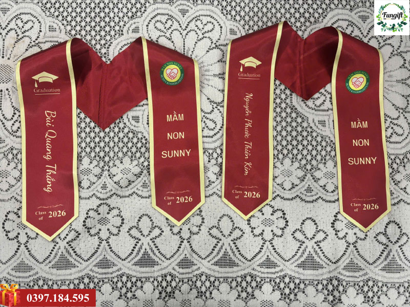 Sash tốt nghiệp in tên