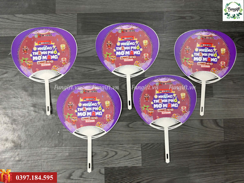 Quạt decal cầm tay in logo sự kiện