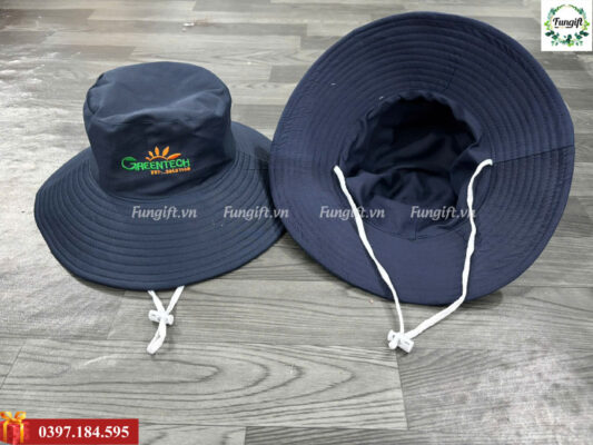 Thêu logo lên mũ tai bèo giá rẻ