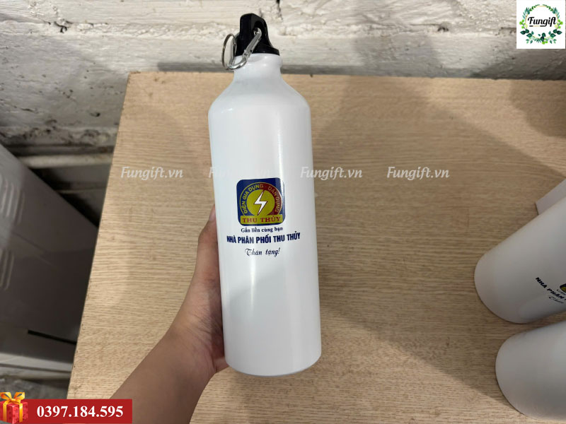 Bình nước nhôm 750ml in logo theo yêu cầu làm quà tặng
