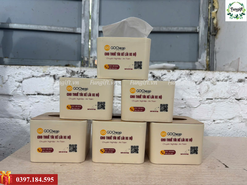 Hộp đựng giấy ăn quà tặng