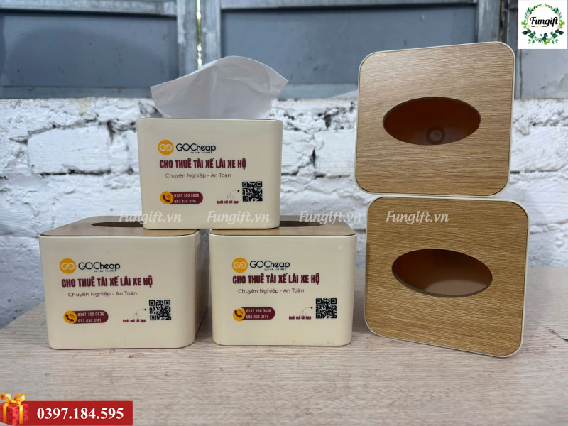 Hộp nhựa đựng giấy ăn in logo theo yêu cầu