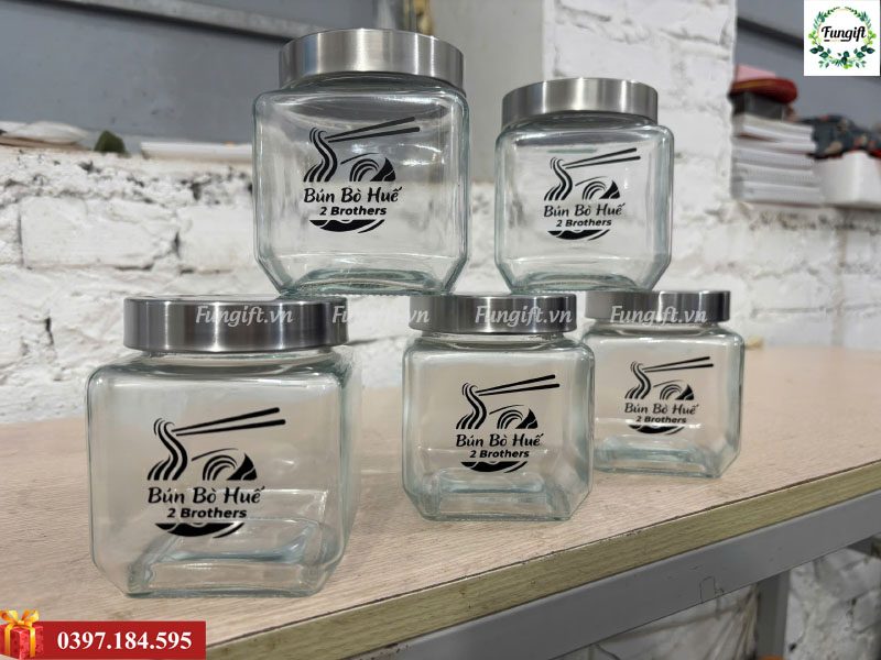 Xưởng in logo lên thuỷ tinh giá rẻ Hà Nội