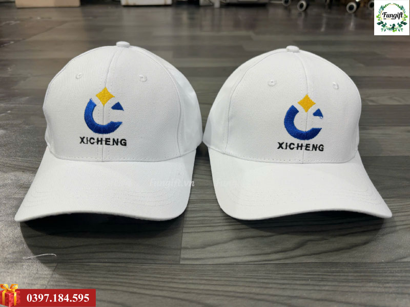 Mũ lưỡi trai thêu logo công ty