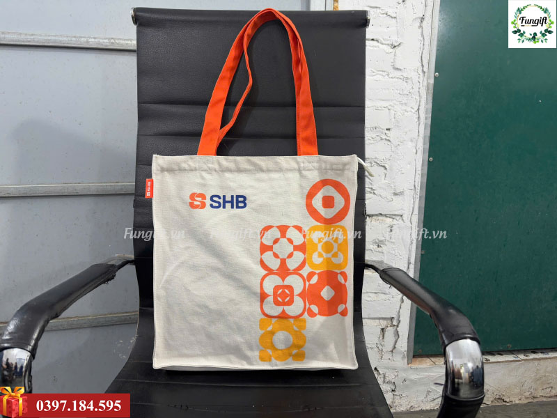 Xưởng sản xuất túi vải canvas số lượng lớn