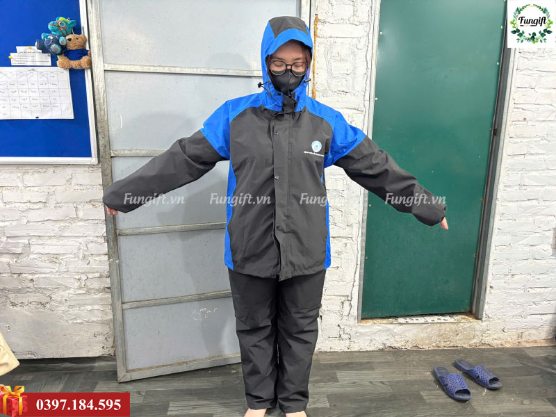 Áo mưa quà tặng