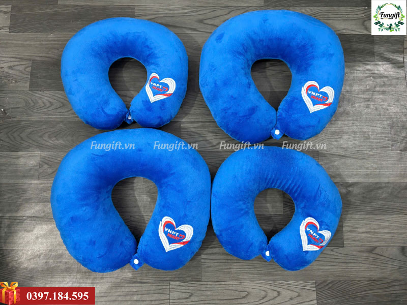 Gối chữ U in theo yêu cầu