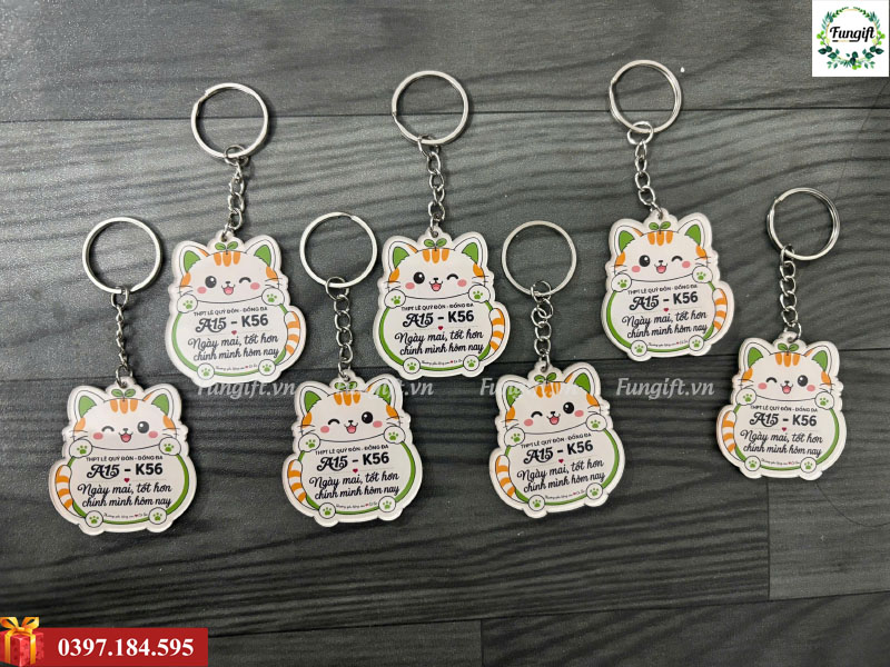 Xưởng in móc khoá mica giá rẻ