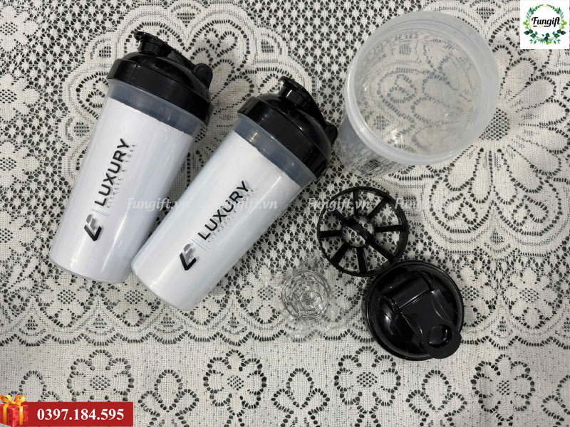 Bình lắc in logo khách hàng