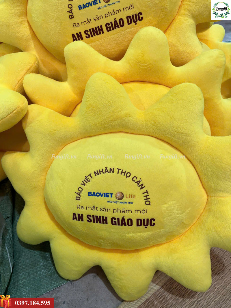 Gấu bông mặt trời in logo làm quà tặng khách hàng