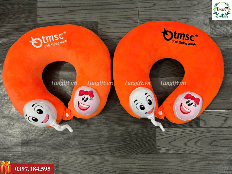 Gối chữ U giá rẻ in logo tại xưởng