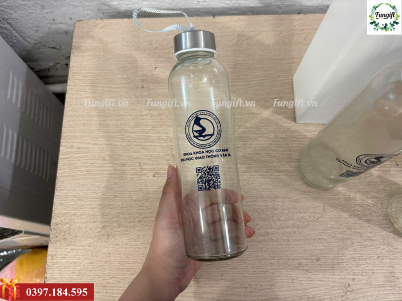 Quà tặng bình nước