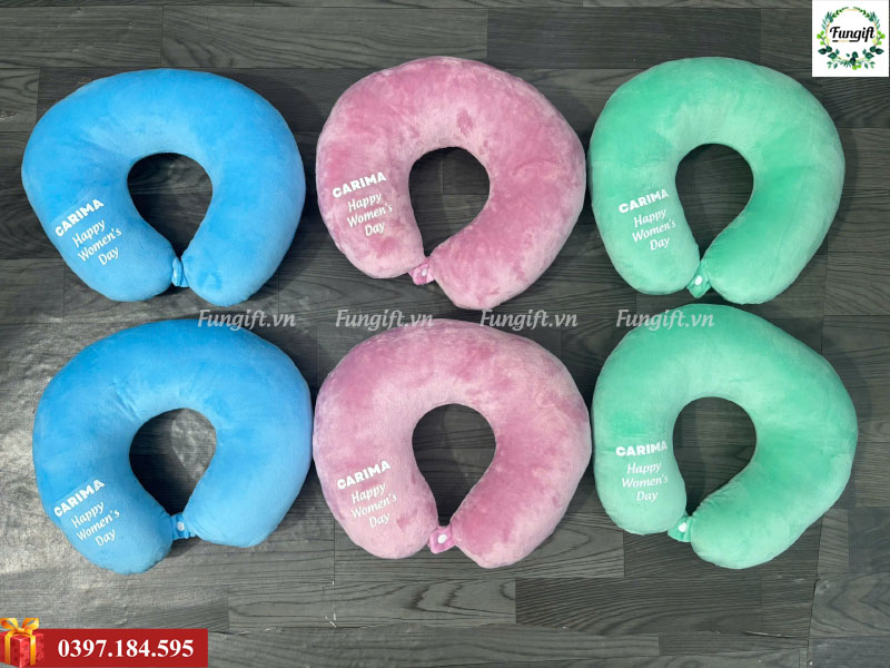 Gối chữ U giá rẻ in thêu logo tại xưởng