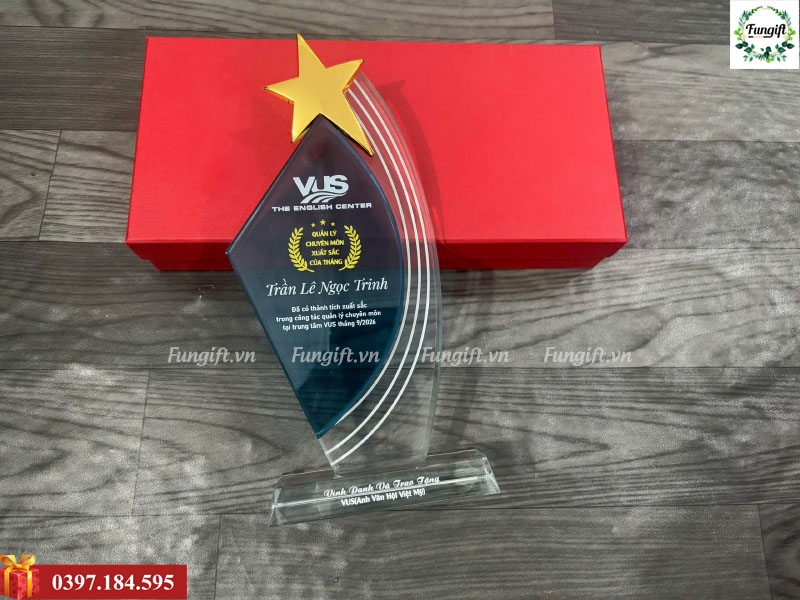 Kỷ niệm chương pha lê