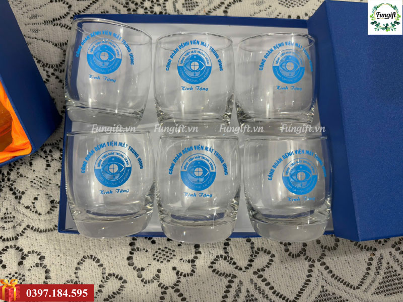 Ly thuỷ tinh in logo quà tặng doanh nghiệp