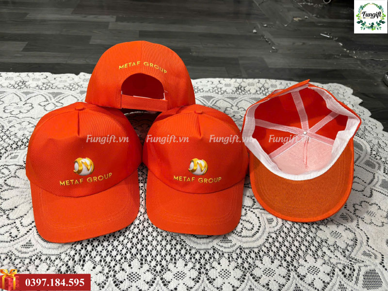 Xưởng làm mũ lưỡi trai